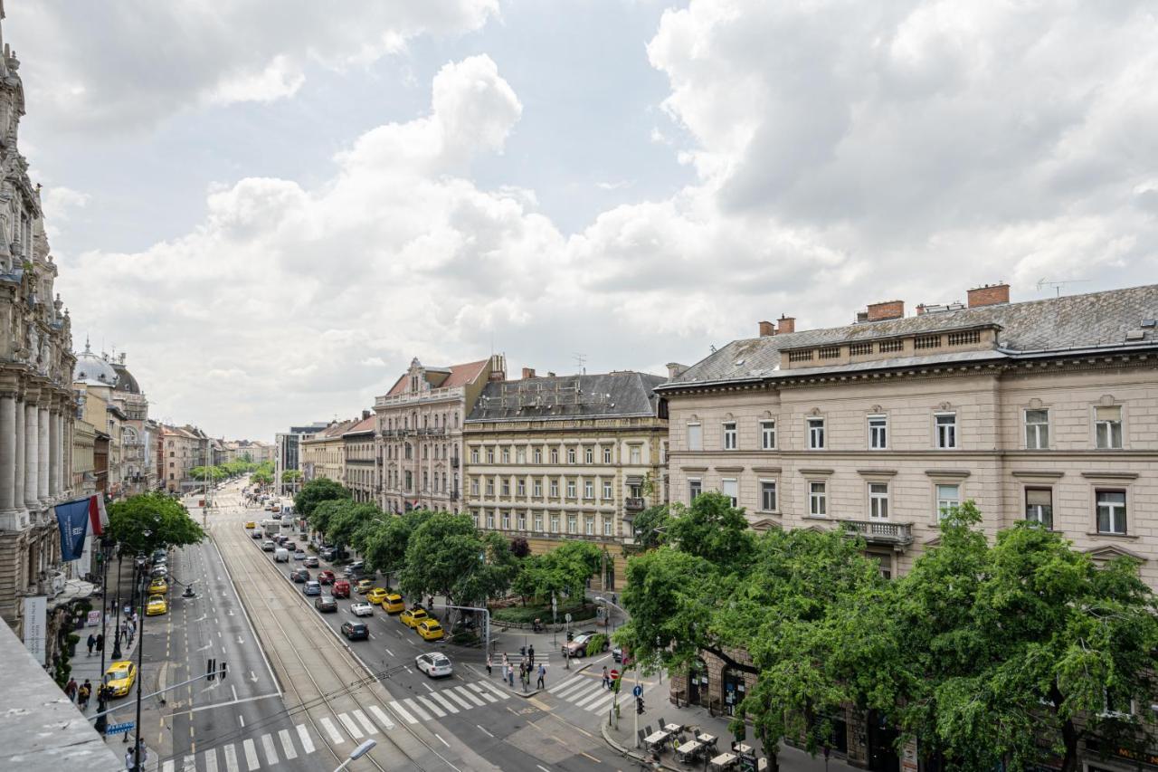 E13 - Grand Boulevard Heritage Suite - Best Location By Bqa Budapest Exterior foto
